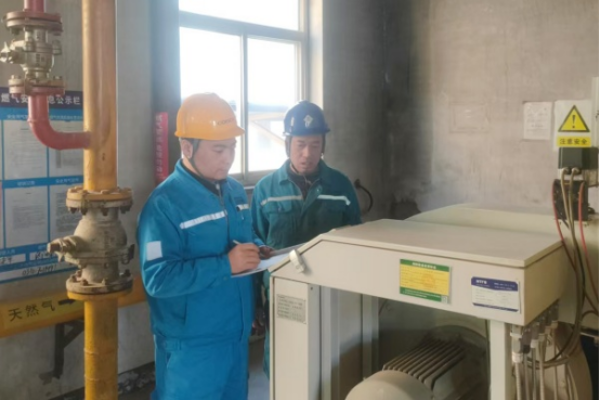 履職盡責(zé)防風(fēng)險(xiǎn)、真抓實(shí)干創(chuàng)效益—記股份公司“先進(jìn)工作者”劉麗賓835